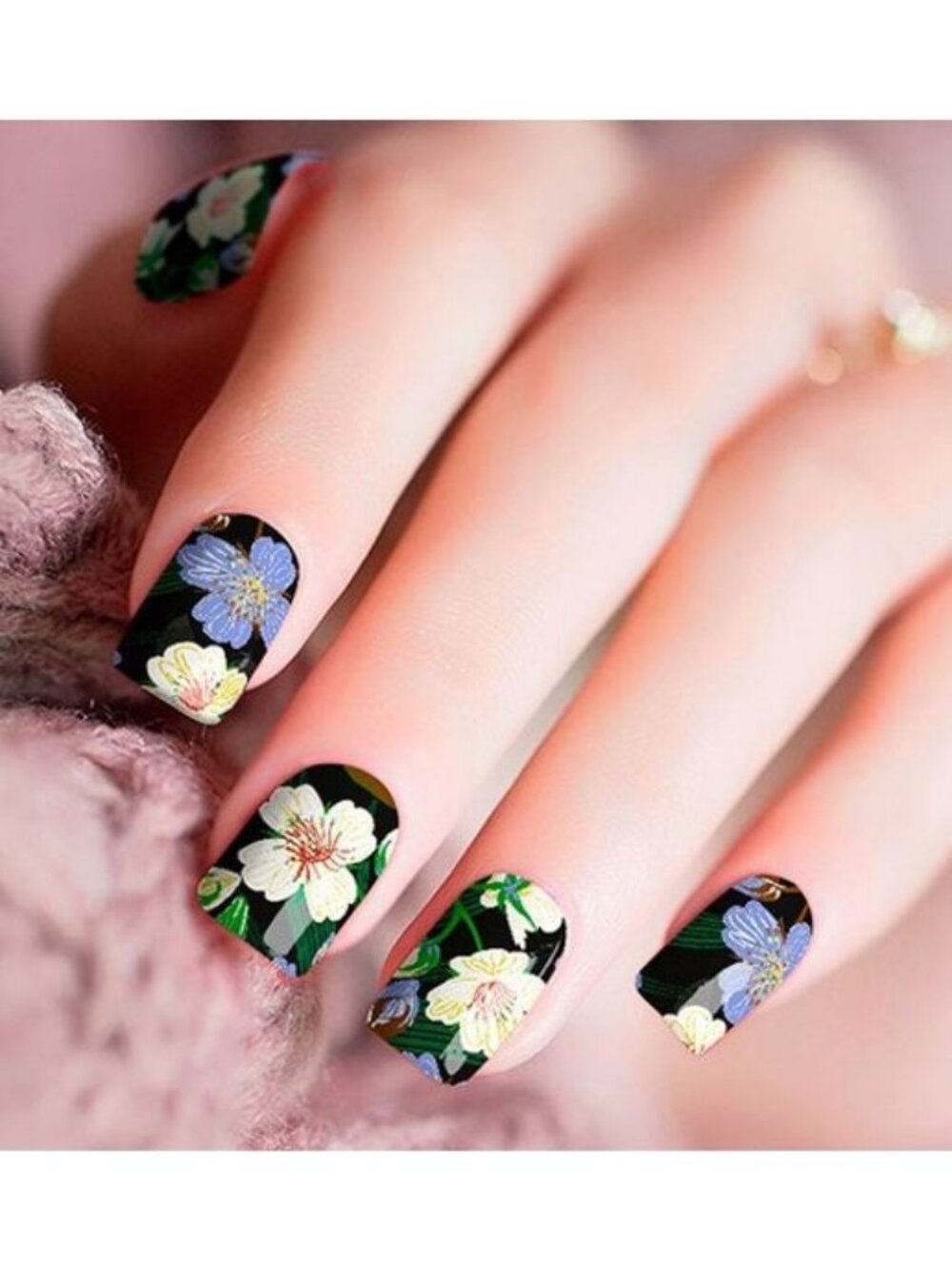 Candied Nails Floral Nail Polish Strips 16 Pack Non-Toxic Lasts 10 Days
